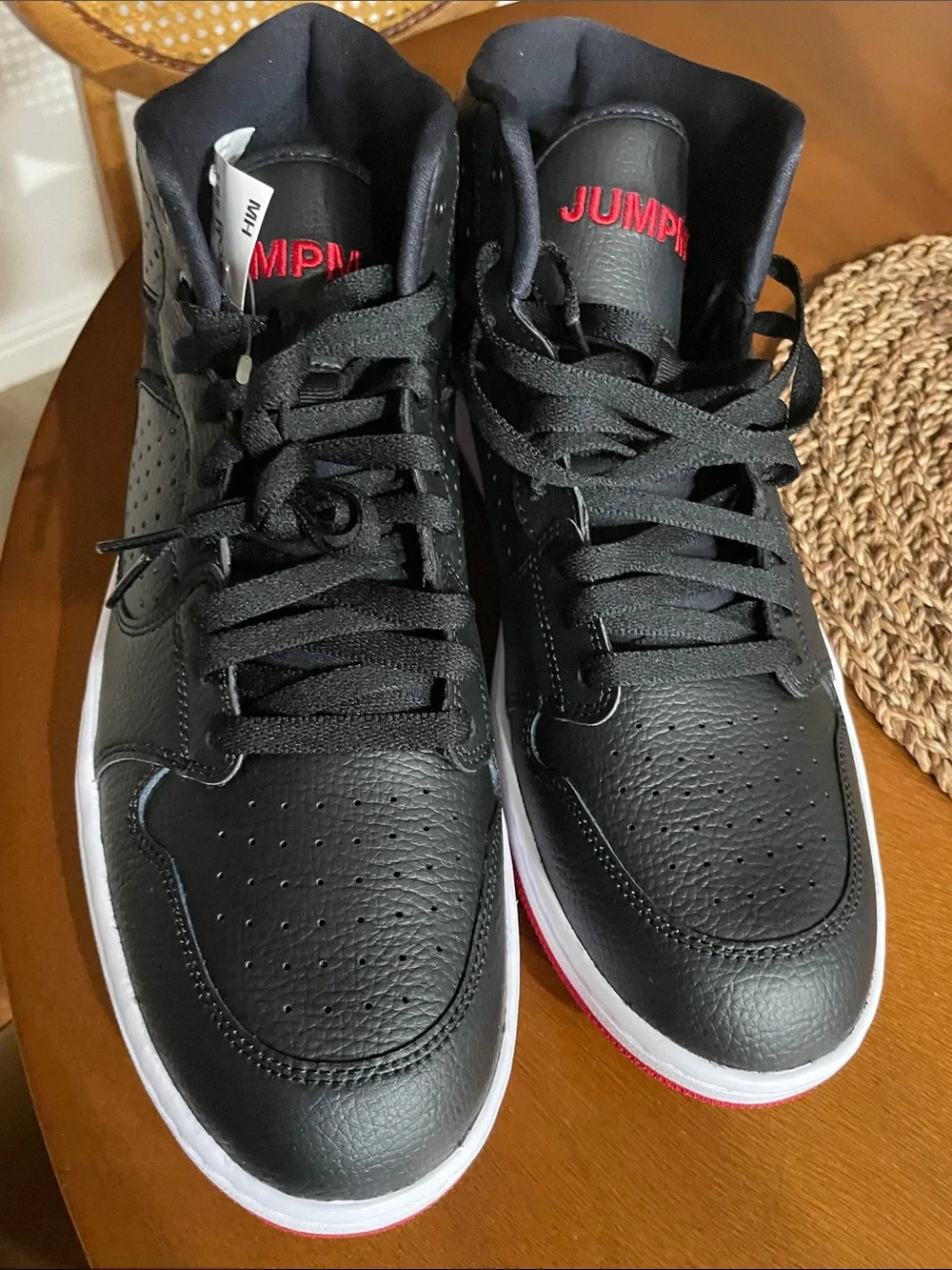 Jordan smooth black